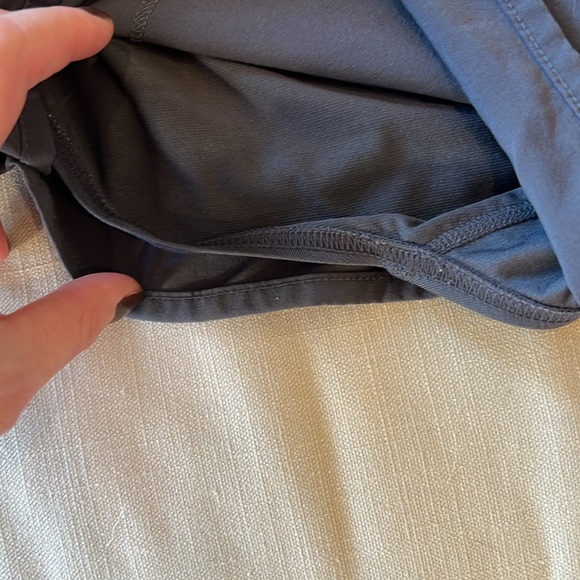 LULULEMON hottie shorts - Picture 4 of 6